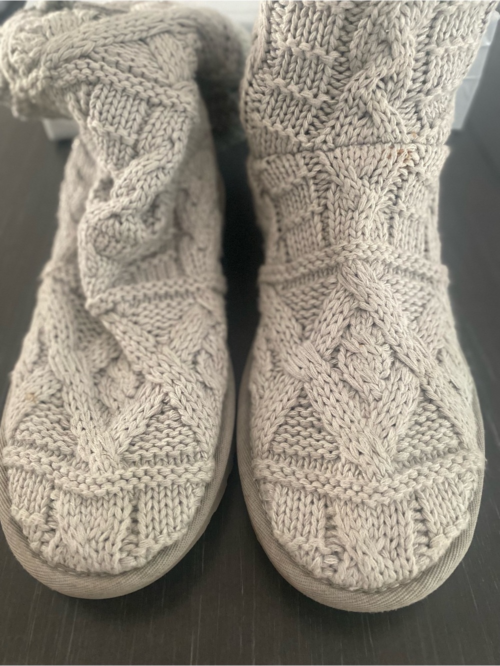 Grey  Ugg - Picture 3 of 7